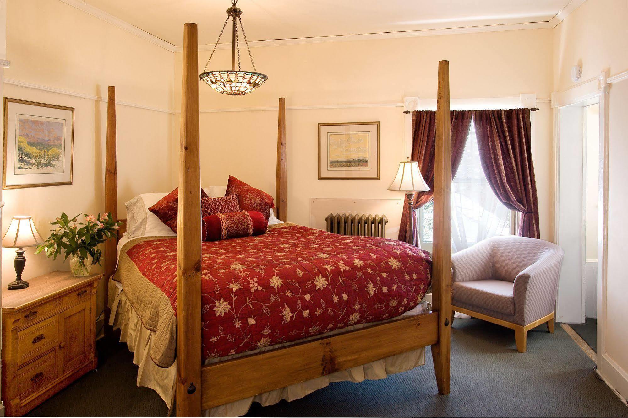 The Madeleine Bed & Breakfast Inn Санта-Фе Экстерьер фото